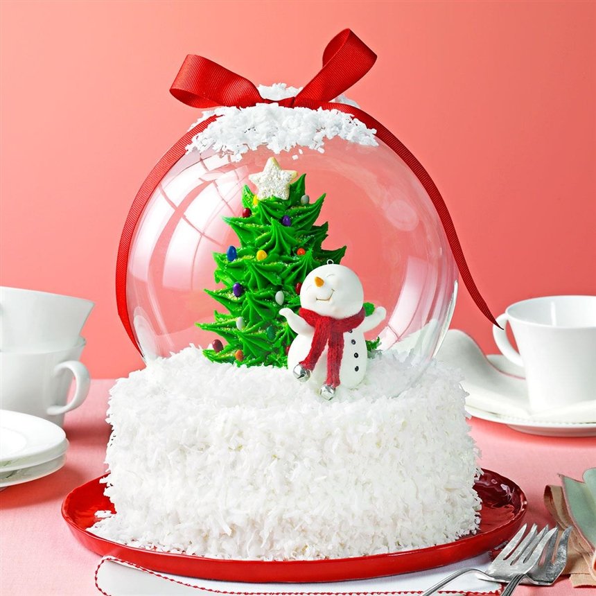 Торт в виде снежного шара Торт в виде снежного шара