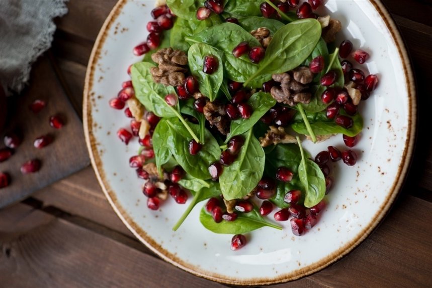 Салат из шпината Салат из шпината