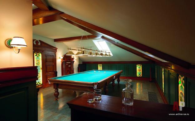 Бильярдная