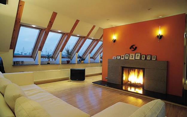 Комната для гостей либо домашний кинотеатр