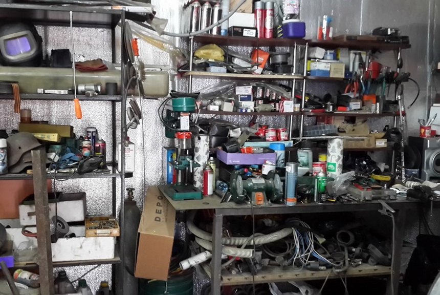 Гараж до уборки