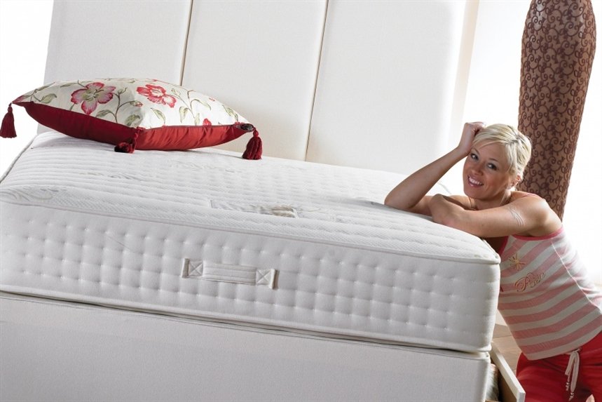 devuscka_matrac_poduschka