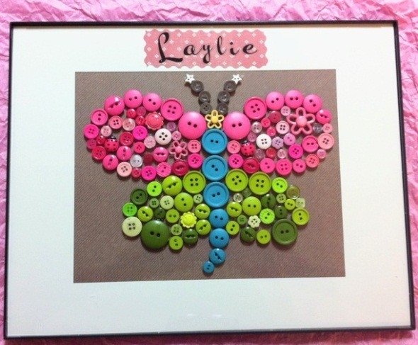 бабочка из пуговиц