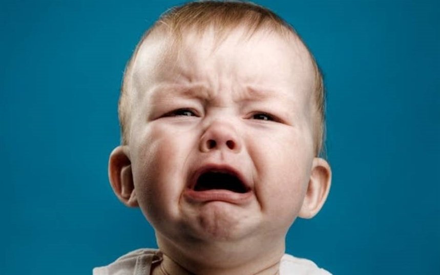 Плачущий малыш Плачущий малыш