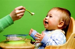 Каши-засыпайки для малышей: уловка маркетологов или реальная польза для сна?