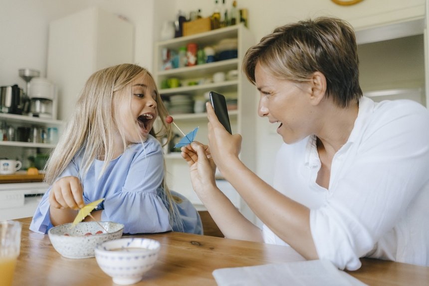 Шарентинг: ликбез для беспечных родителей