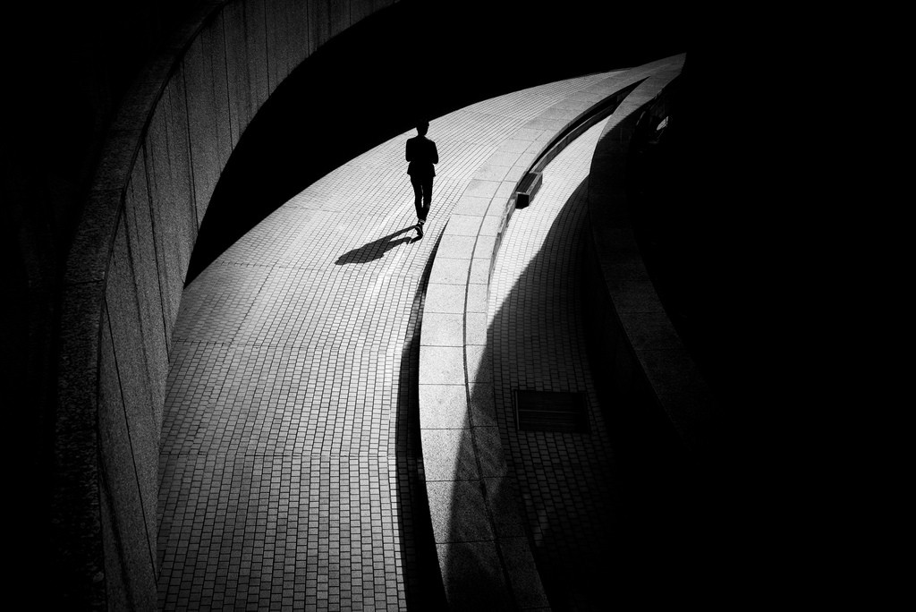 Одинокий силуэт