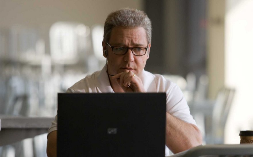 Рассел Кроу – «Совокупность лжи»