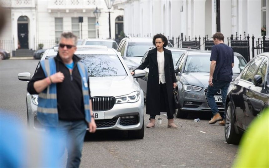 Четыре свадьбы и одни похороны Четыре свадьбы и одни похороны