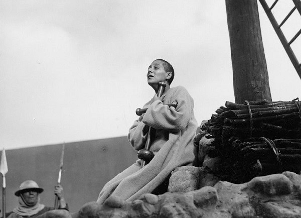 страсти жанны д’арк страсти жанны д’арк