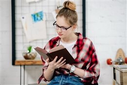 10 пронзительных книг, которые точно увлекут подростка