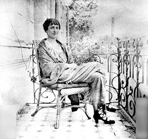 Ахматова Ахматова