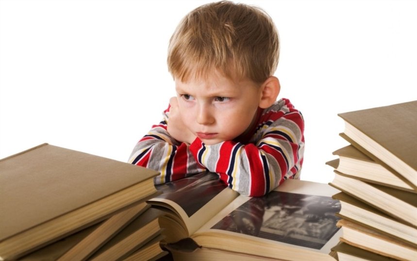 Как вызвать у ребенка ненависть к книгам