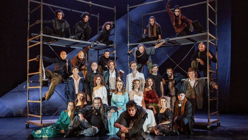 Мюзикл «Нотр-Дам де Пари» Мюзикл «Нотр-Дам де Пари»