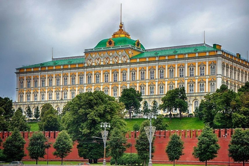 Большой кремлевский дворец фото