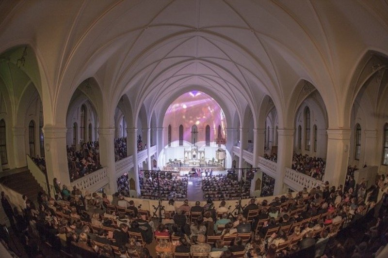 Концерт Моцарта в Москве  Концерт Моцарта в Москве