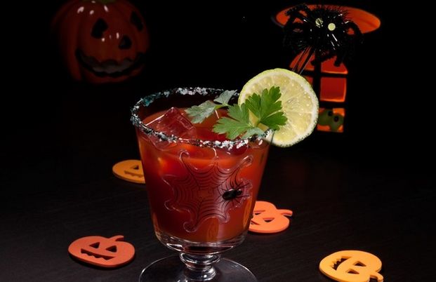 кровь томатный сок