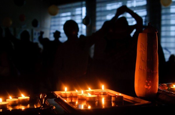 темнота хэллоуин