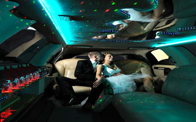 Прогулка на лимузине Прогулка на лимузине