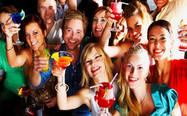 Организуйте вечеринку Организуйте вечеринку