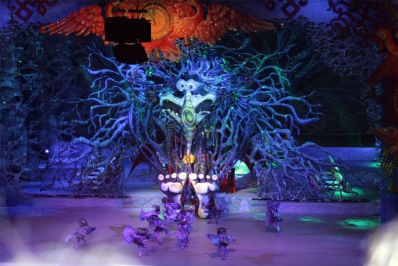 Новогодний бал в Лужниках Новогодний бал в Лужниках