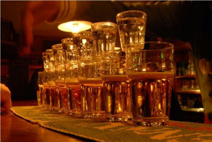 Пройдись по питейным заведениям Пройдись по питейным заведениям