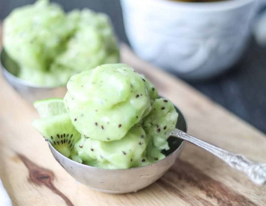 Сорбет с киви и лаймом Сорбет с киви и лаймом