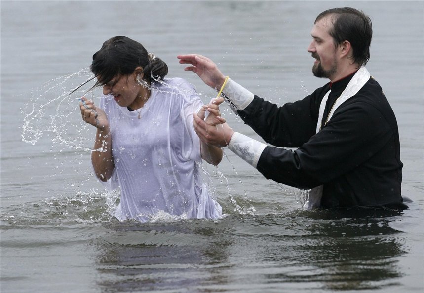 Женщины на Крещение