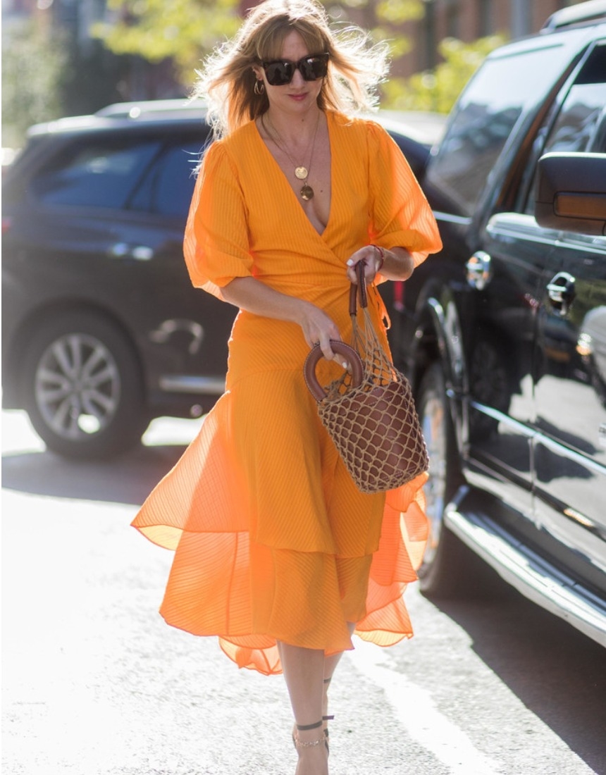 Стильная девушка