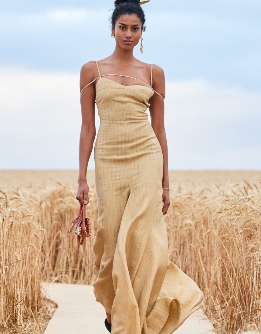 Стильная девушка