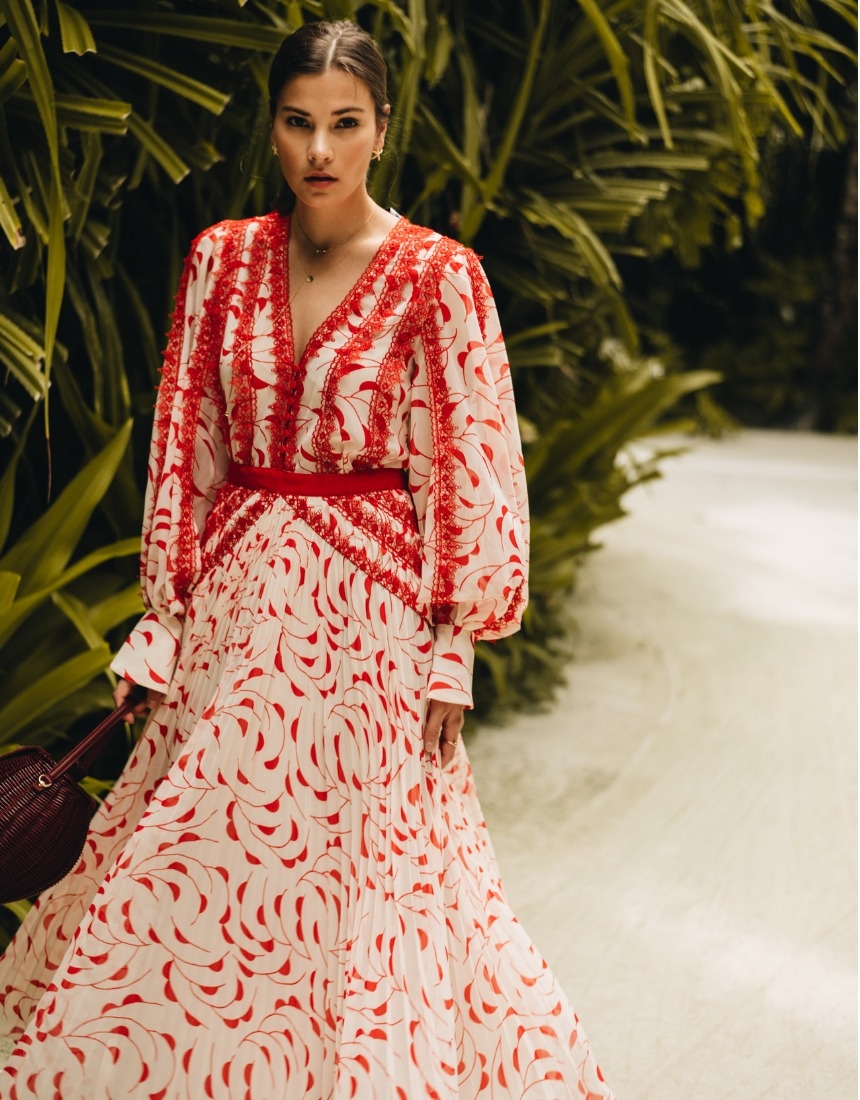 Стильная девушка