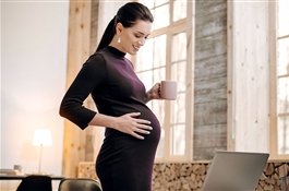 12 деловых нарядов для беременных бизнес-леди