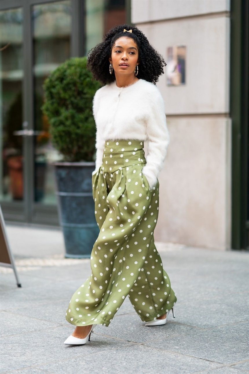 Свитер с палаццо и лодочками Свитер с палаццо и лодочками