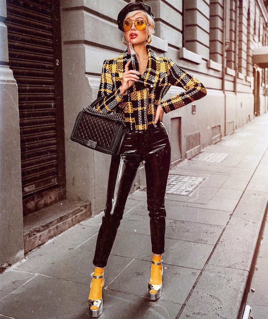 Кожаный ретростиль Кожаный ретростиль