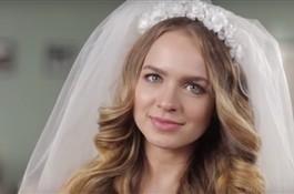 50 лет эволюции свадебных причесок за две минуты. Видео