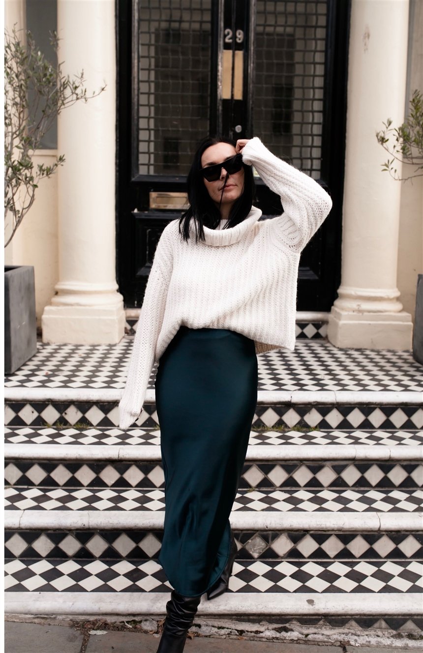 Вечерняя юбка и стиль оверсайз Вечерняя юбка и стиль оверсайз