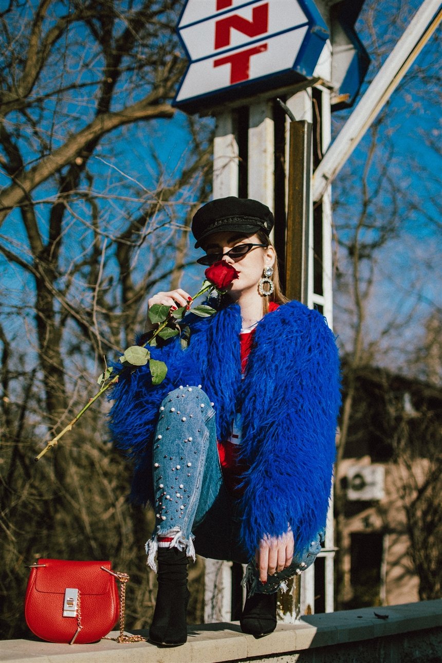 Джинсы с жемчугом Джинсы с жемчугом