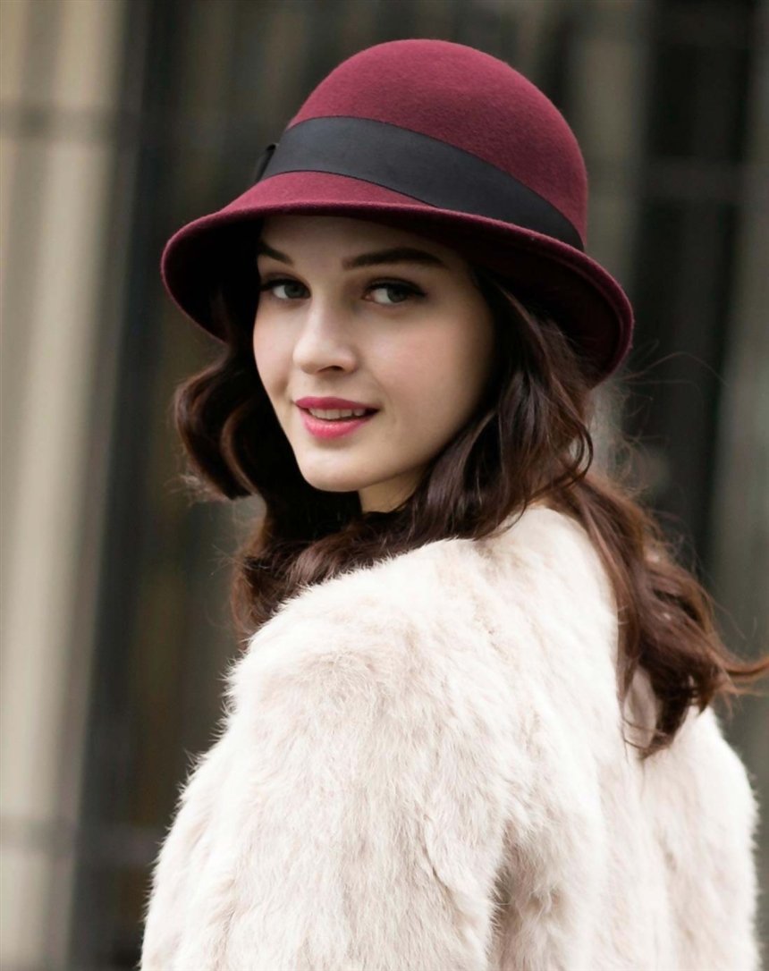 Шляпка-клош