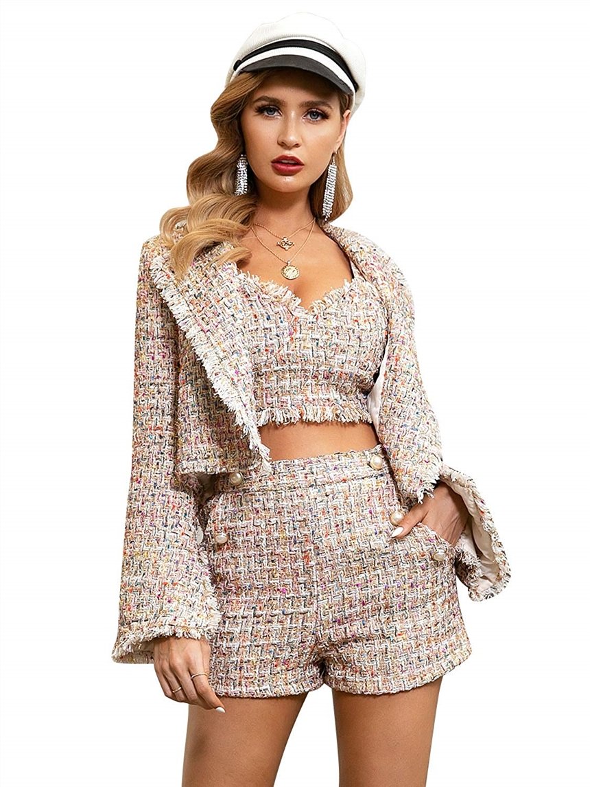 Шорты, топ и пиджак Шорты, топ и пиджак