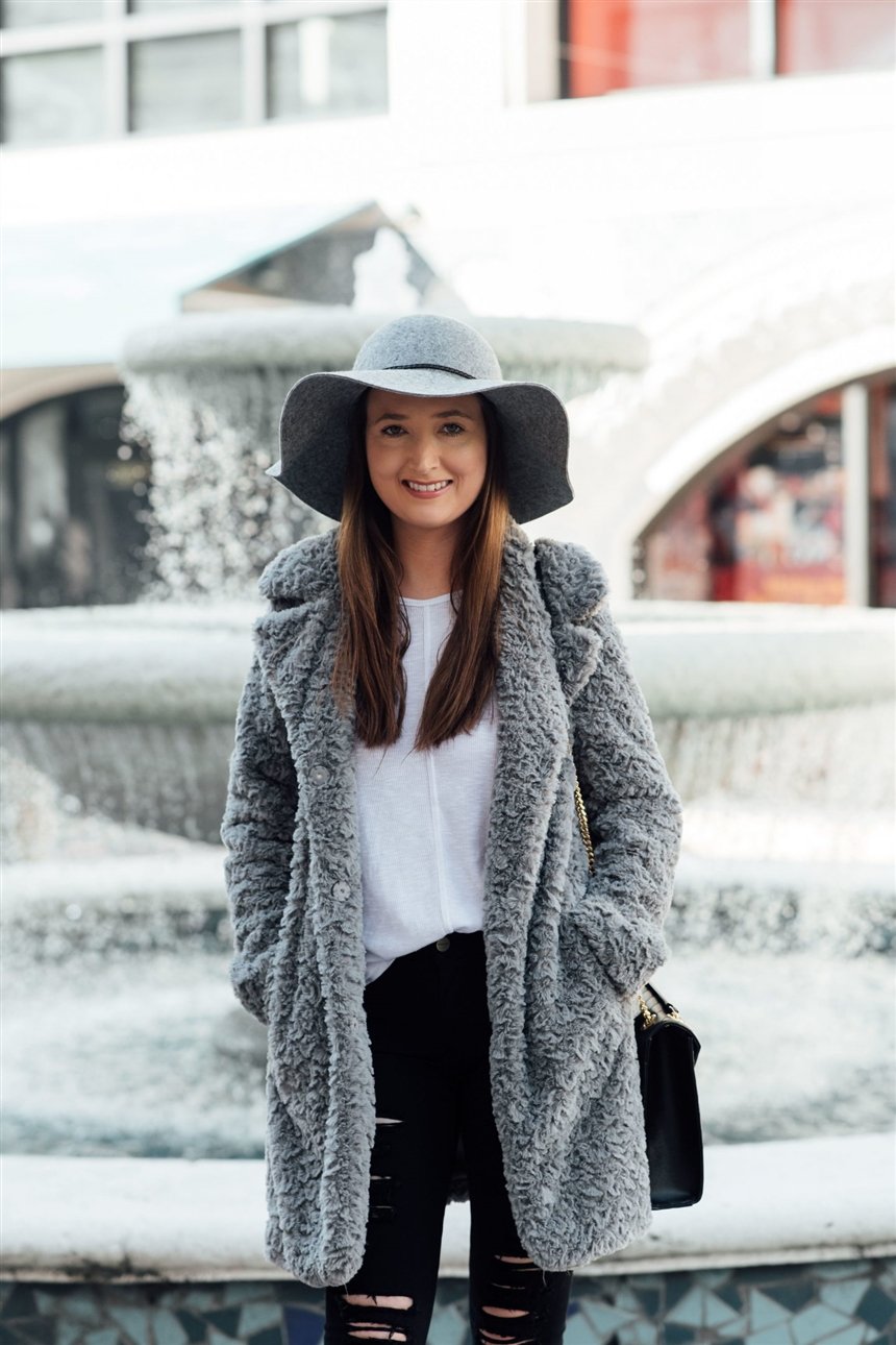 Шубка из шерпы и шляпа