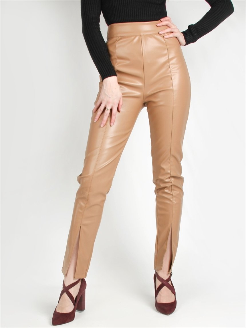 Модный образ с кожаными штанами Модный образ с кожаными штанами