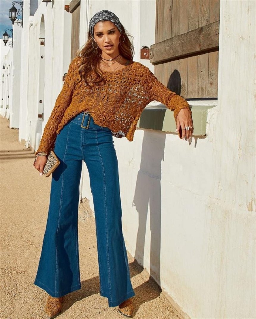 Джинсы клеш Джинсы клеш