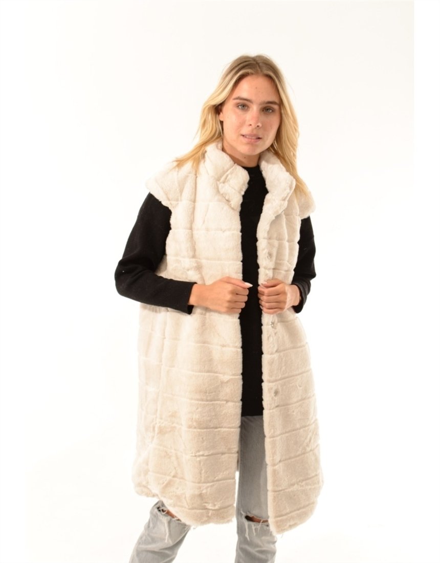 Модные жилеты 2022-2023