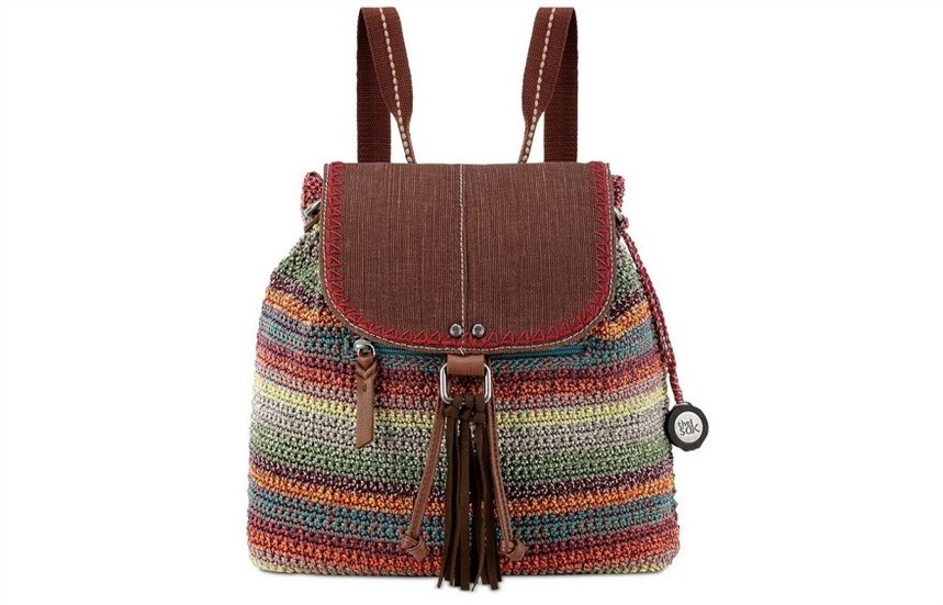 Вязаный рюкзак с бахромой