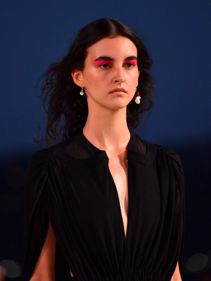 Неоновые тени