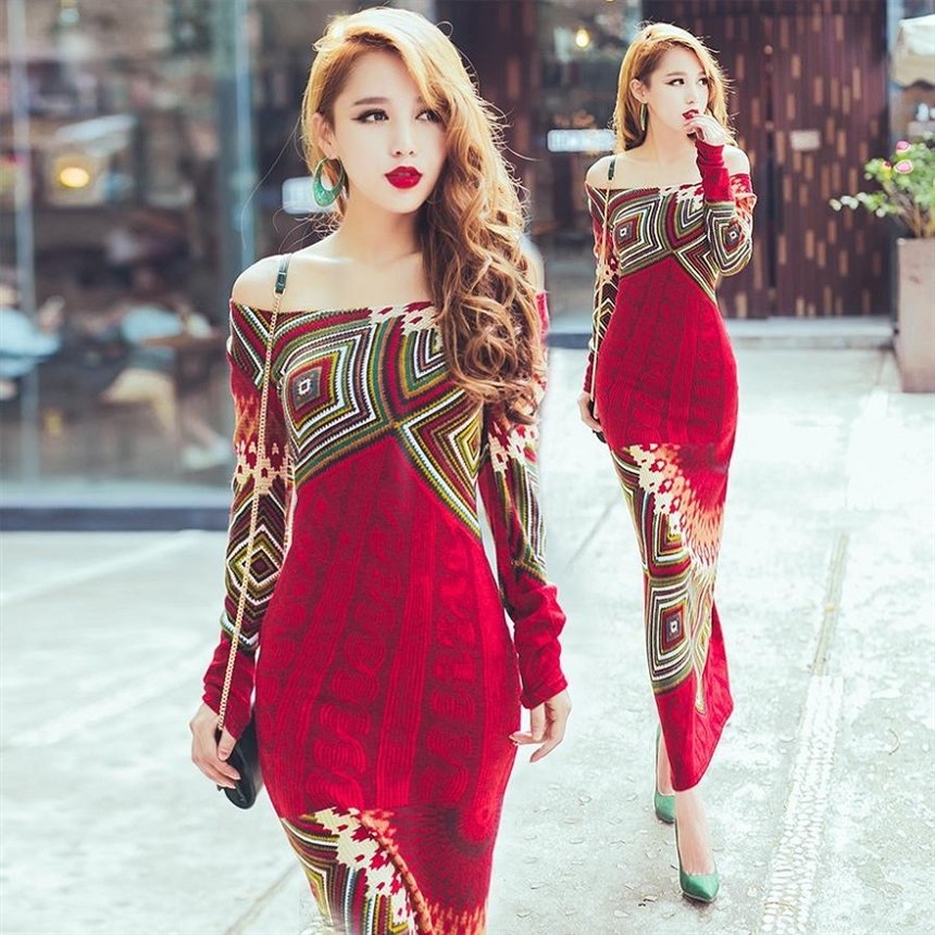 Макси-платье с открытыми плечами Макси-платье с открытыми плечами