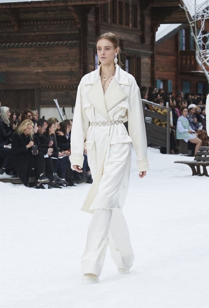 Брюки и пальто Брюки и пальто