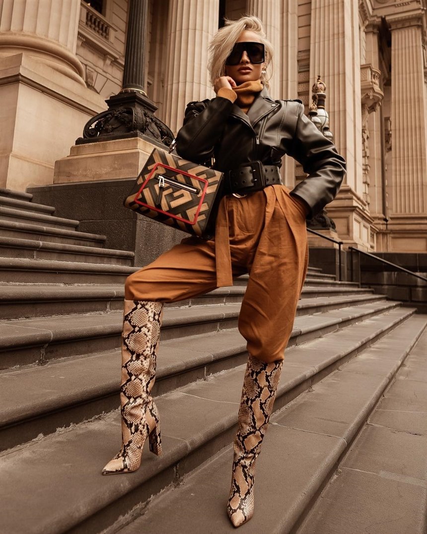 Шаровары и косуха Шаровары и косуха