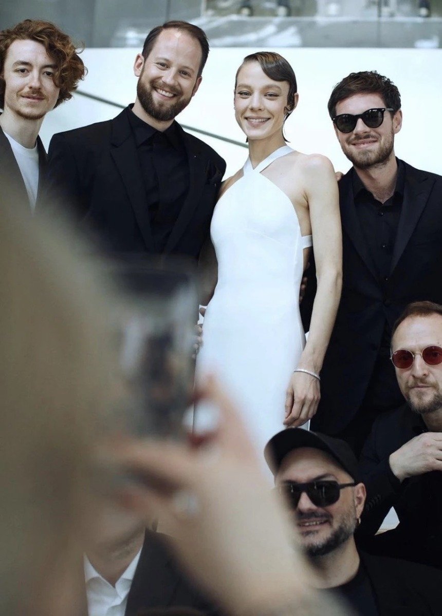 Звезды на красных дорожках в 2022