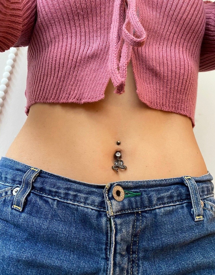 Пирсинг пупка